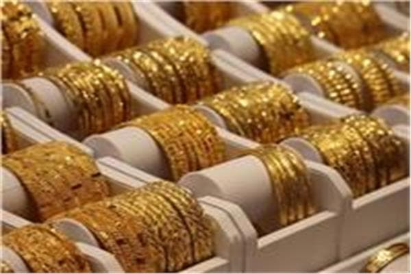 21-karat gold weighs 5870 pounds