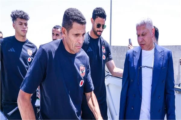 الأهلي يبدأ معسكره في إسبانيا