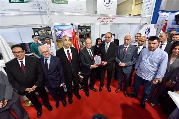 المعهد التكنولوجي يعرض برامجه في معرض أخبار اليوم