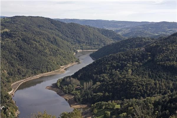 Loire River Water Level Drops Due to Drought