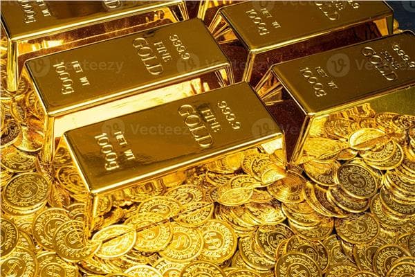 Gold prices increase to $4,416 per ounce
