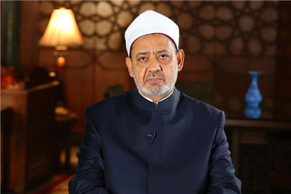 شيخ الأزهر يعزي ضحايا حادث الإسماعيلية