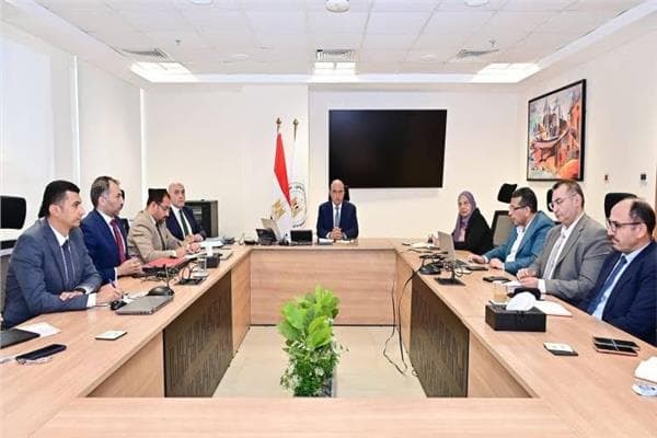 وزير الري يروج للتحول الرقمي في إدارة المياه