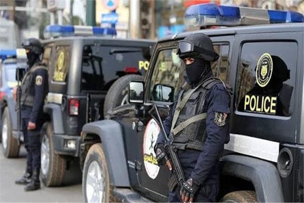 مباحث التموين تضرب مصانع وتتصدى للأطنان قبل المولد