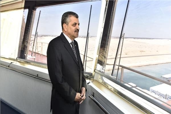 Republican Decree Extends Suez Chairman
