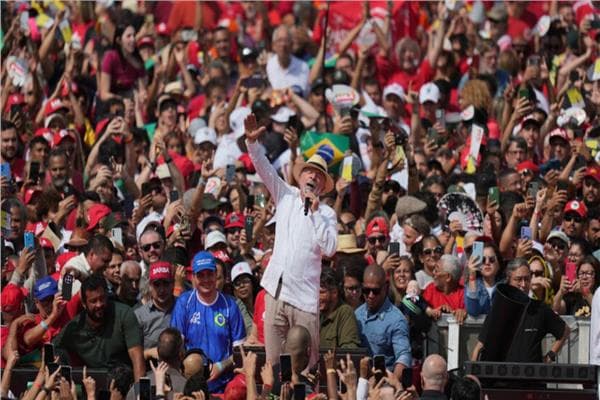 البرازيل تبدأ الحملة الانتخابية