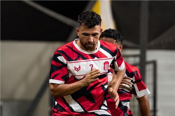 تريزيجيه أساسي مع الرياض في مباراة الزلفي
