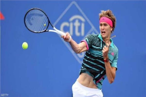 Cincinnati: Williams sisters exit, Zverev moves forward
