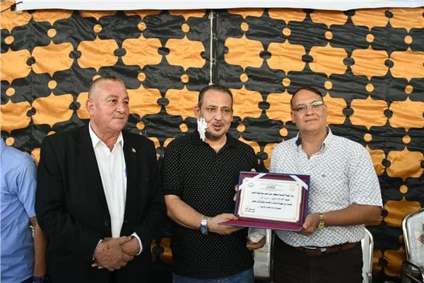 السكة الحديد تعقد لقاء توعويًا لعيدي الصعيد بسوهاج