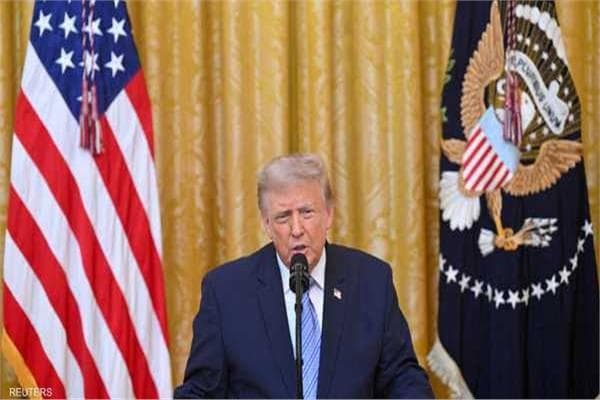 Trump warns against aiding Iran