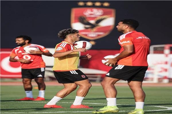 الأهلي ينهي تدريباته لمواجهة الشرقية