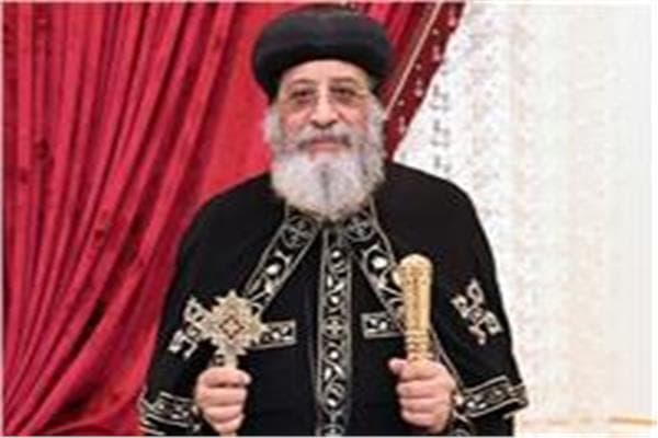Pope Tawadros awards young inventor Martiros Mina