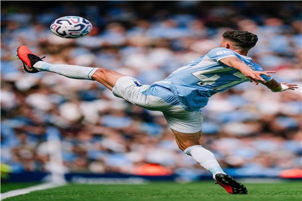 Manchester City behind at halftime