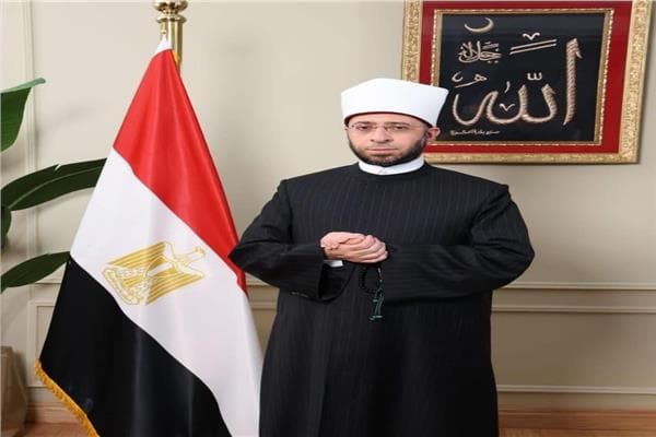 وزير الأوقاف يهنئ الرئيس بالمولد النبوي