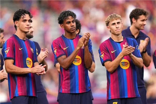 بدء مباراة برشلونة وإلتشي في الليغا