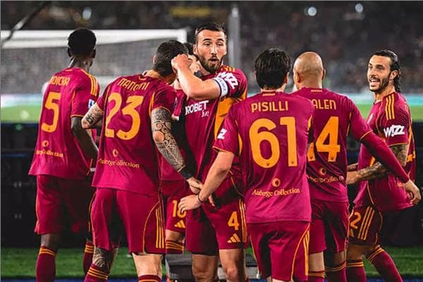 روما يسعى لانطلاقة قوية ضد فيورنتينا