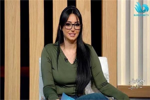 الأعلى للإعلام يوقف برنامج دينا المصري