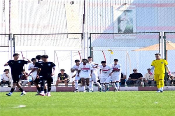زمالك 2009 ي defeated بيراميدز بثلاثية
