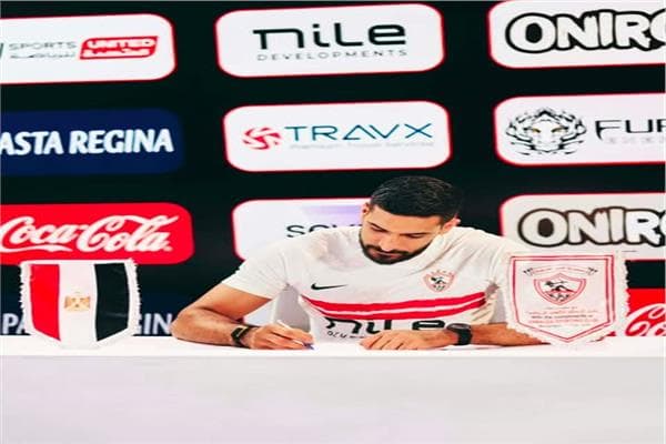 الزمالك يضم رضا هيكل للفريق الطائرة