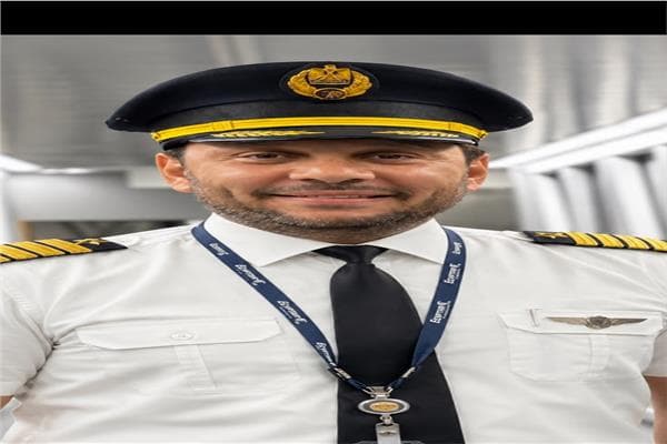 Pilots' Housing Board forms, backs plan