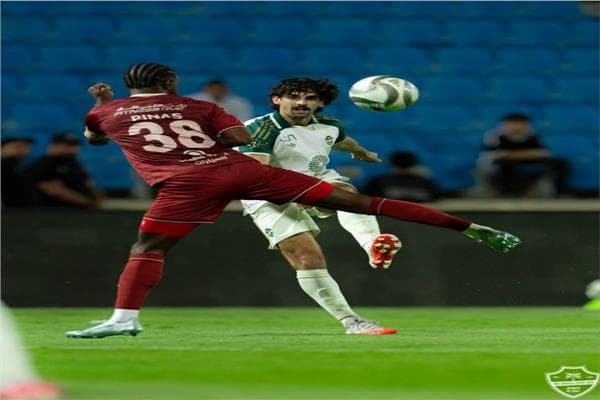 الخلود يهزم أهلي جدة بثلاثية في الدوري