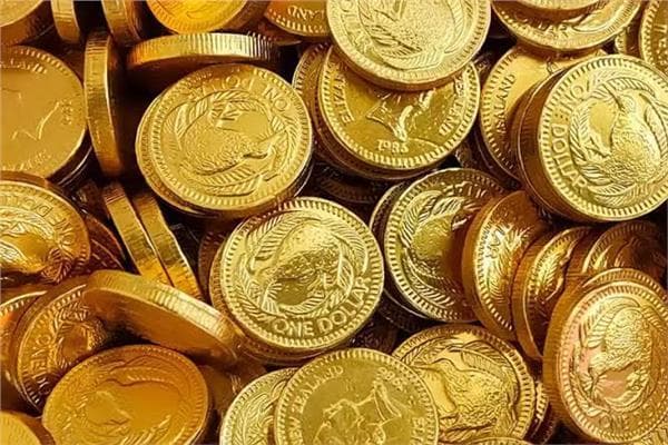 Gold price drops on Saturday, August 29