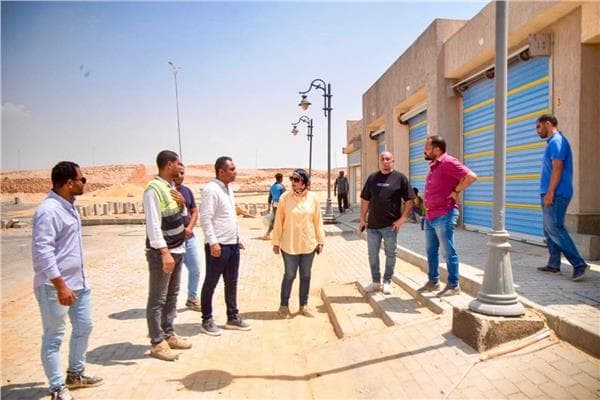 وزيرة الإسكان تتابع مشاريع السويس الجديدة