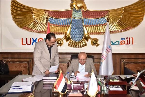 محافظ الأقصر يخفّض تنسيق الثانوية