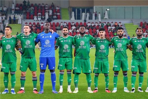 تشكيلة أهلي جدة المحتملة ضد الرياض