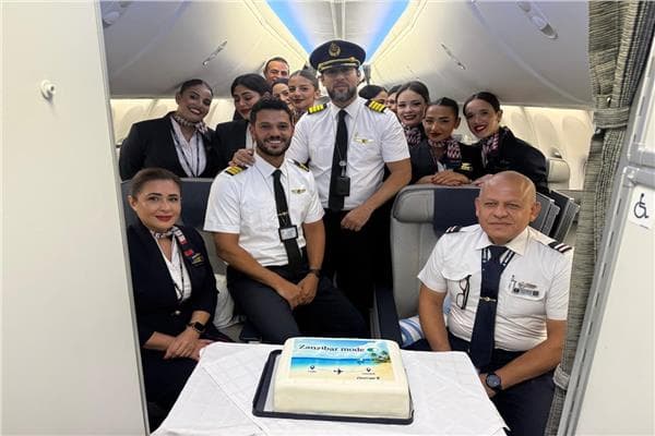 مصر للطيران تبدأ رحلات إلى زنجبار