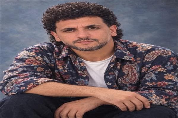 Mustafa Khater reimagines 1980s style with AI