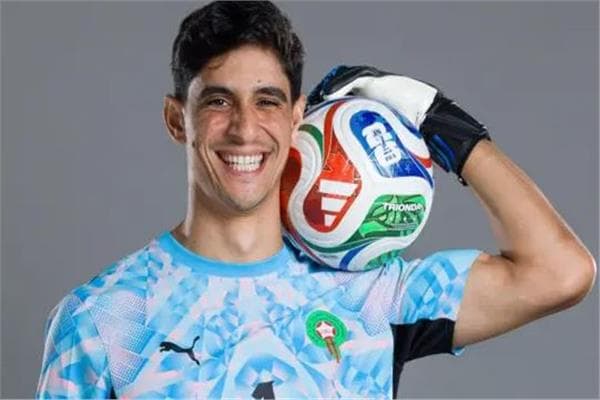 Yassine Bounou among Goalkeeper Nominees