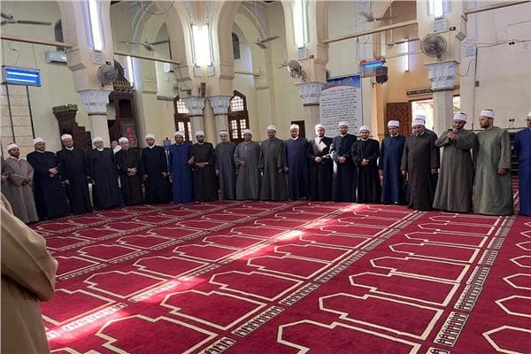 الأوقاف تنظم قافلة دعوية إلى مساجد الزاوية الحمراء والمناطق المجاورة