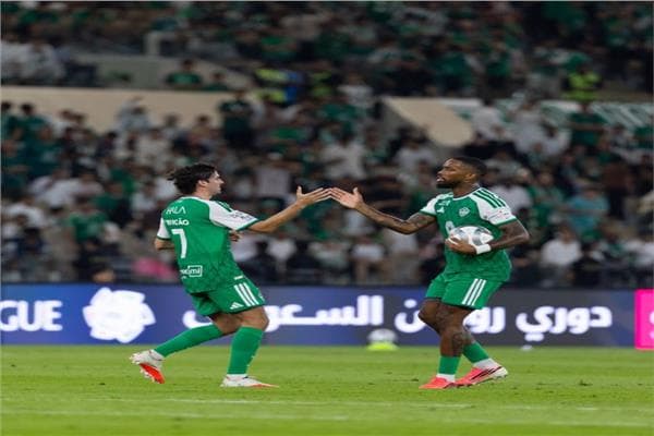 Al-Ahli Jeddah leads Al-Hazem first half
