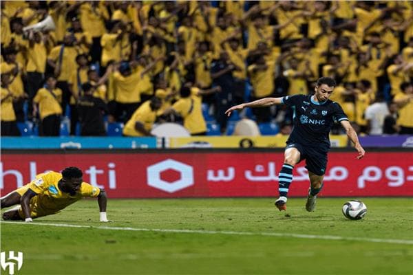 Al Hilal tops Saudi League with 6-0 win