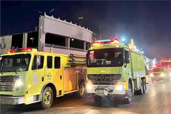 Saudi Civil Defense clears threat in southern regions
