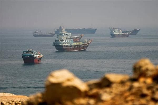 وزير الطاقة العماني يطمئن بشأن هرمز