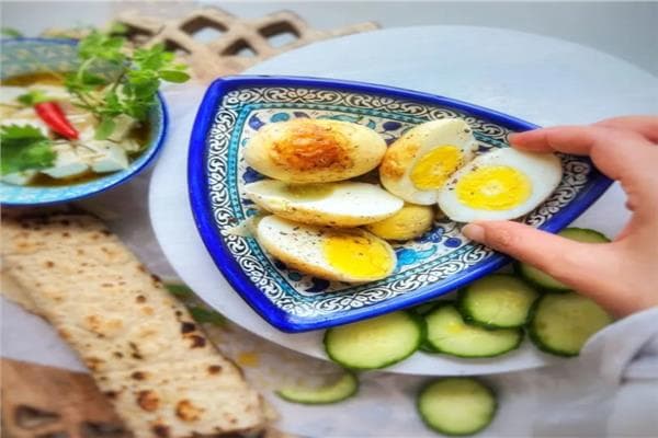 بيض مصري مدحرج يحاكي السمن البلدي