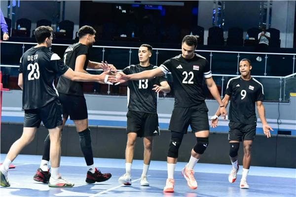 Egypt leads Group Two in men's volleyball