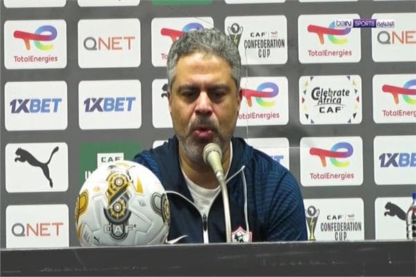 Motamed Gamal encourages Zamalek players before Ghazl El Mahalla match
