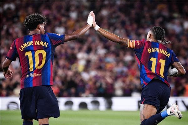 Barcelona thrashes Rayo Vallecano