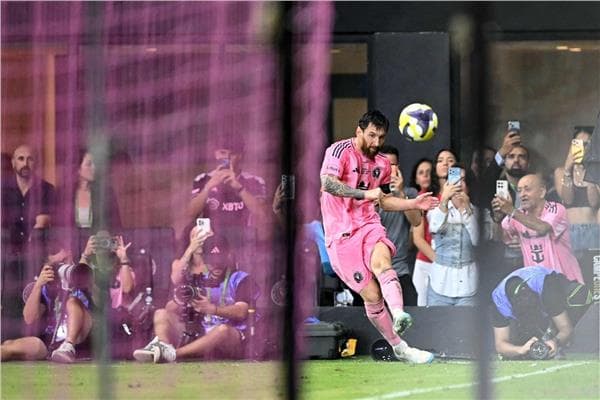 Beckham suggests Messi for Ballon d'Or