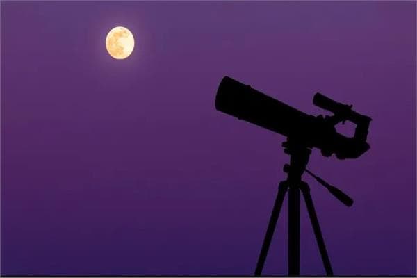 Clear view of September 19 moon