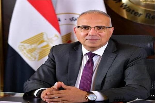 وزير الري يحذر من مخاطر سد النهضة