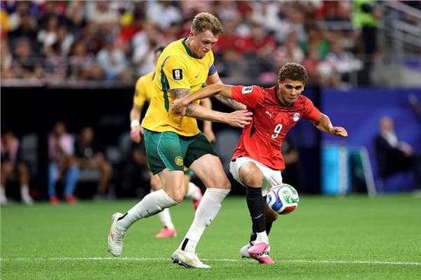 صلاح ومرموش وعبد الكريم يتوجهون للمنتخب
