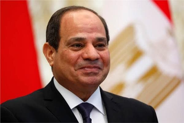السيسي يستقبل وزير الدفاع اليوناني