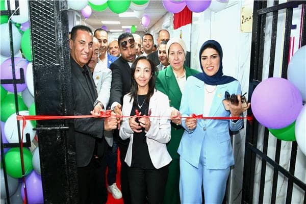 محافظ البحيرة يفتتح قسم الأطفال والسموم بمستشفى الدلنجات