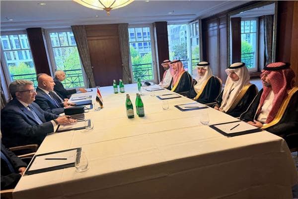 Transport Minister discusses Saudi cooperation