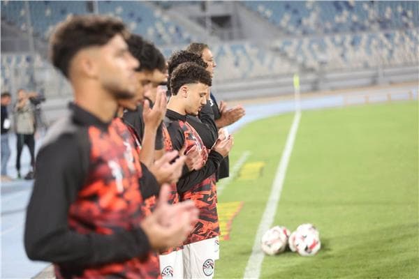 مباراة مصر وليبيا 2007 تبدأ
