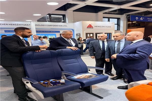 Egyptian Trust Company booth inspected in Berlin